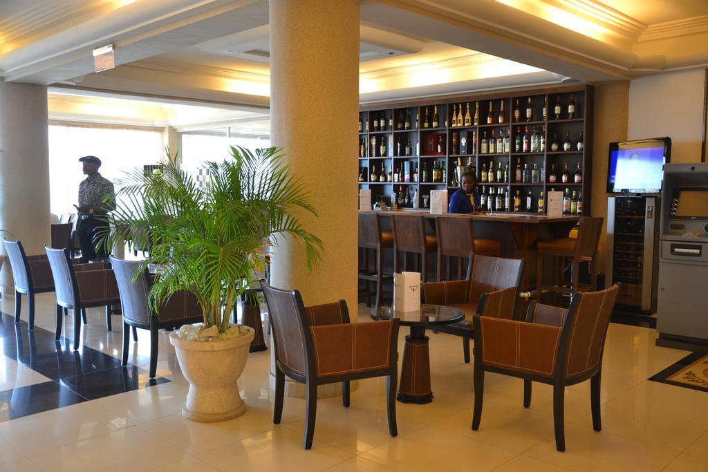 Nobila Airport Hotel Cotonou Kültér fotó