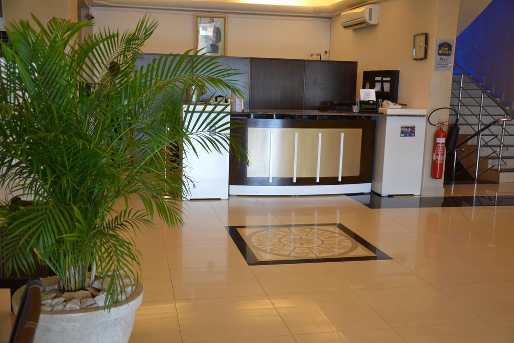 Nobila Airport Hotel Cotonou Kültér fotó