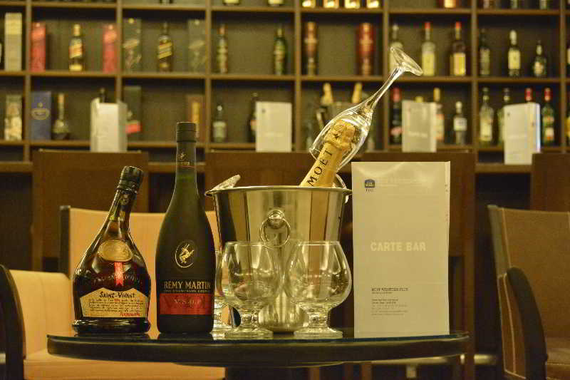 Nobila Airport Hotel Cotonou Kültér fotó
