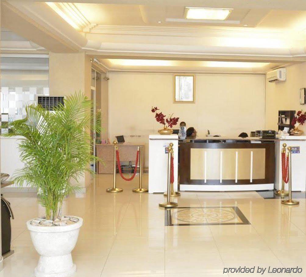 Nobila Airport Hotel Cotonou Kültér fotó